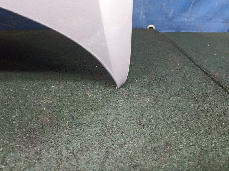 Капот Volkswagen Golf 6 2013 (б/у) Капот Volkswagen Golf 6 2013 (б/у)