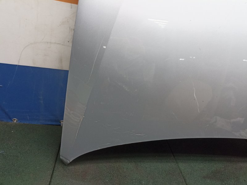 Капот Volkswagen Golf 6 2013 (б/у) Капот Volkswagen Golf 6 2013 (б/у)