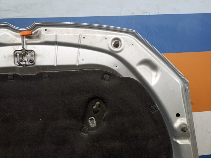 Капот Volkswagen Golf 6 2013 (б/у) Капот Volkswagen Golf 6 2013 (б/у)