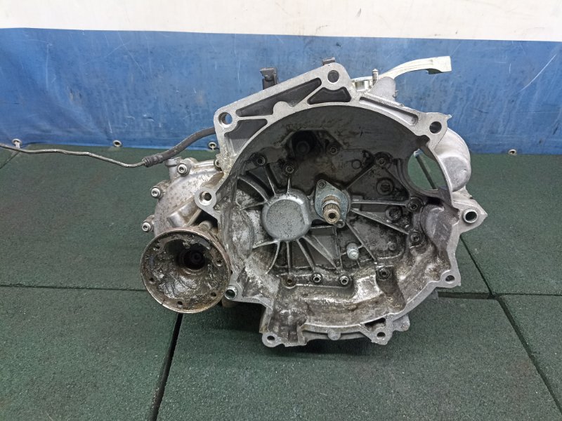 МКПП Volkswagen Polo Sedan 1.2 CJZ 2015 (б/у) МКПП Volkswagen Polo Sedan 1.2 CJZ 2015 (б/у)