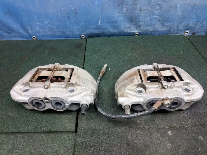 Суппорта тормозные Lexus GS 3 GRS190 2012 перед. (б/у) Суппорта тормозные Lexus GS 3 GRS190 2012 перед. (б/у)