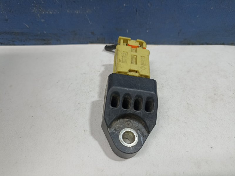 Датчик Airbag Toyota Camry ACV40