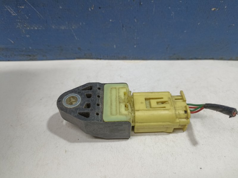 Датчик Airbag Camry 2007 ACV40