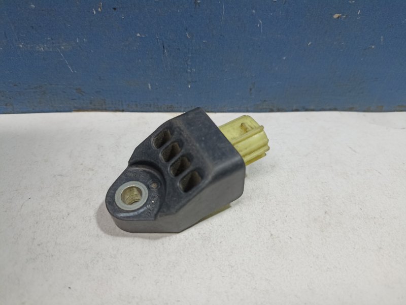 Датчик Airbag Camry 2007 ACV40