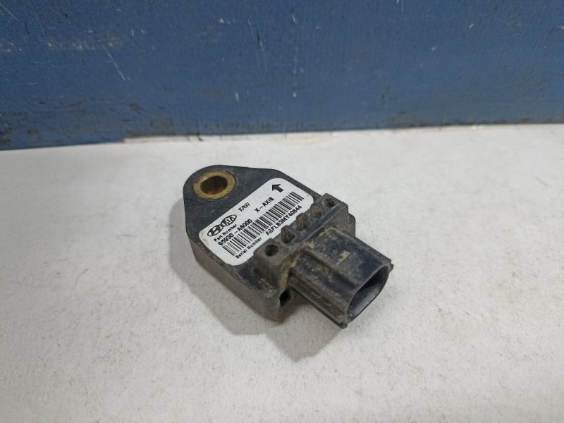 Датчик Airbag Ceed 2 2013 JD