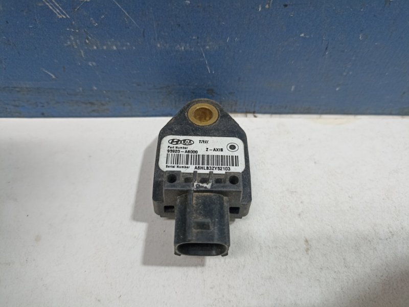 Датчик Airbag Kia Ceed 2 2013 JD БУ