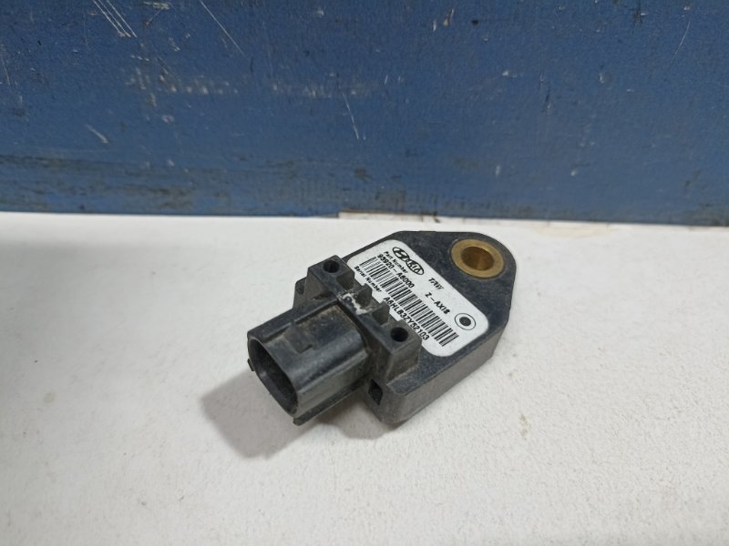 Датчик Airbag Ceed 2 2013 JD
