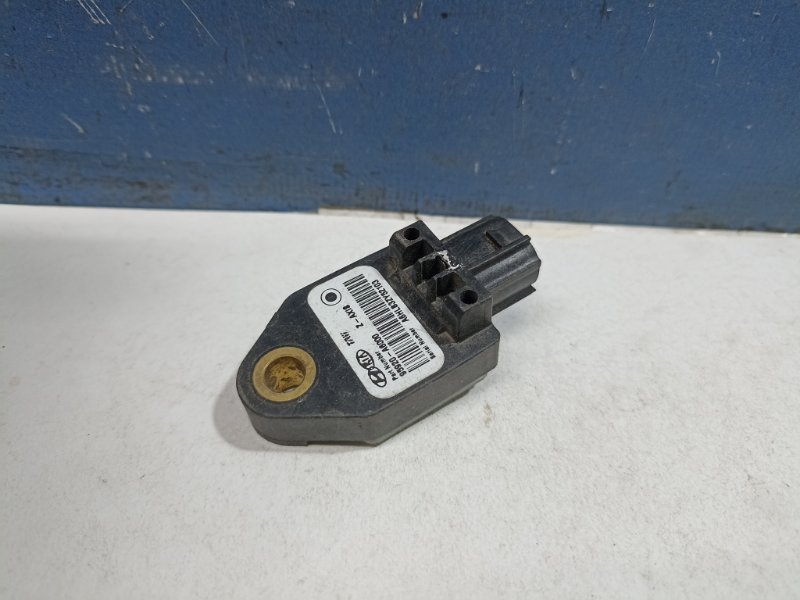 Датчик Airbag Ceed 2 2013 JD