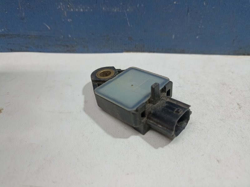 Датчик Airbag CEED 2008 ED
