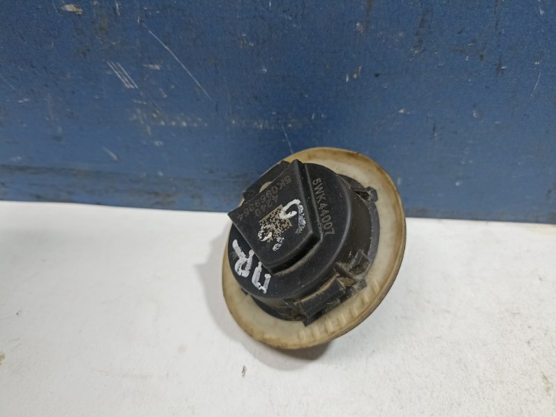 Датчик Airbag Golf 6 2011