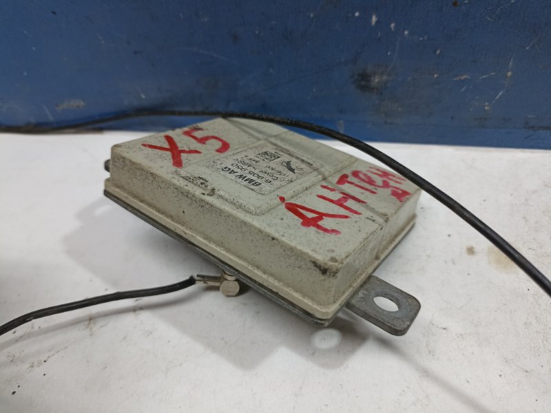 Блок усилитель антенны X5 2002 E53