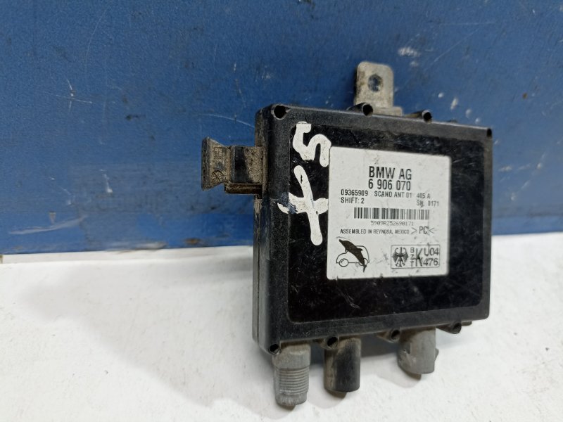 Блок усилитель антенны X5 2002 E53