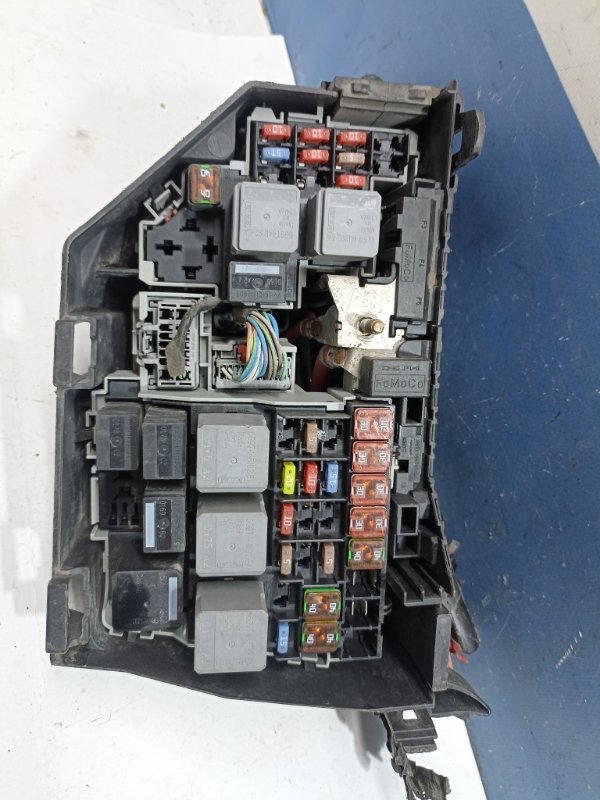 Блок предохранителей подкапотный S-Max 2007 2.0 AOWA