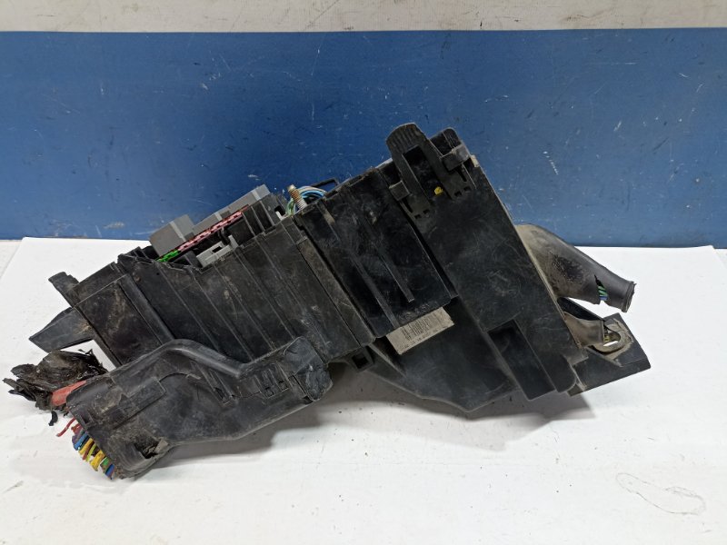 Блок предохранителей подкапотный S-Max 2007 2.0 AOWA