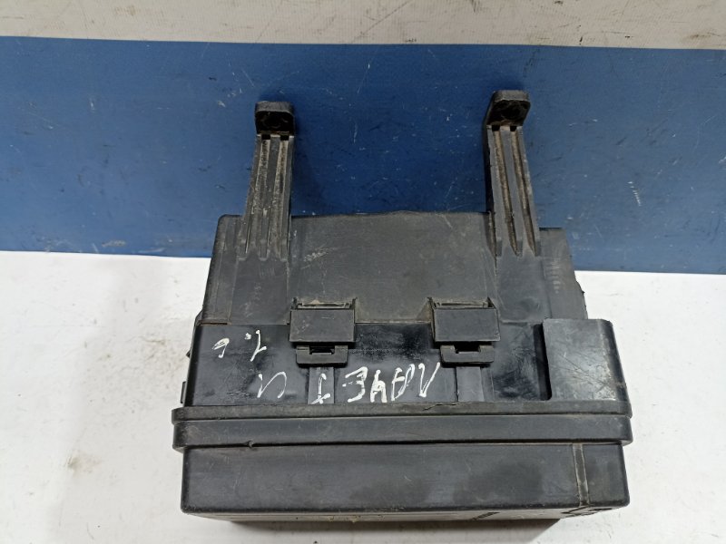 Блок предохранителей Chevrolet Lacetti J200 1.6 F16D3