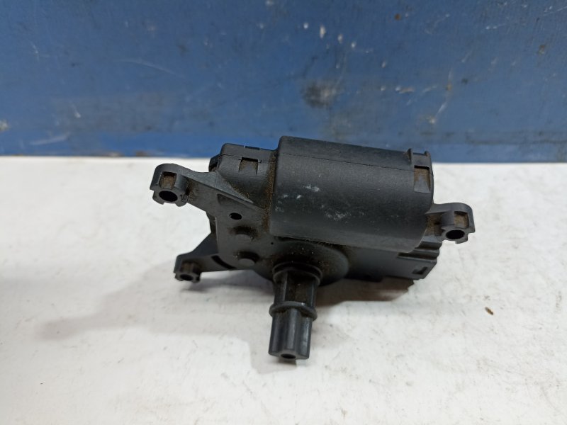 Моторчик заслонки печки Astra H 2006 1.8 Z18XER