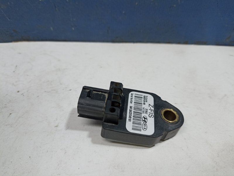 Датчик Airbag Kia Ceed ED 1.6 G4FC