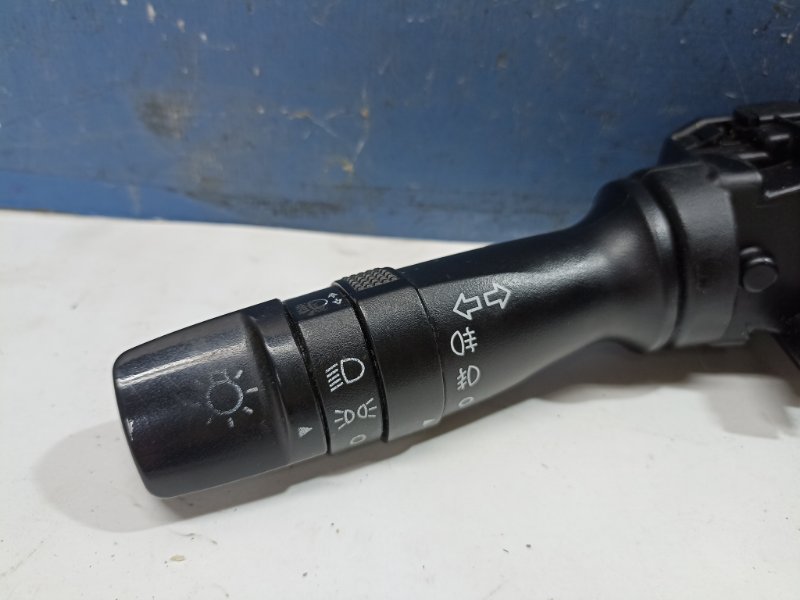 Подрулевой переключатель света Ceed 2012 ED 1.6 G4FC