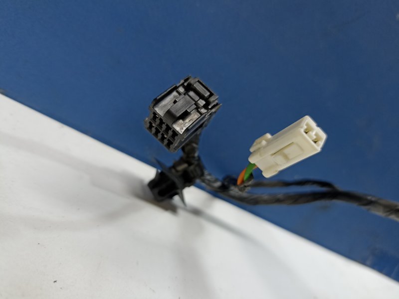 Проводка двери передняя левая Ceed 2012 ED 1.6 G4FC