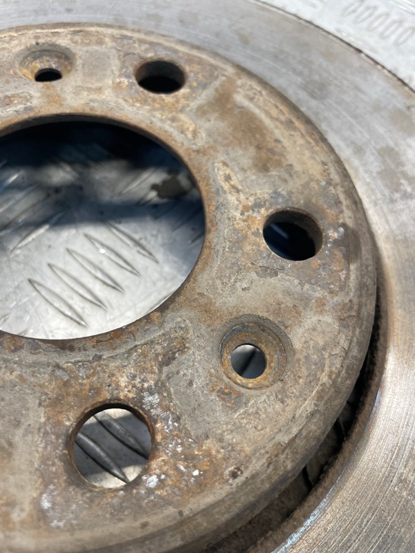 Диск тормозной Renault Latitude 2.0 2013 перед. (б/у)