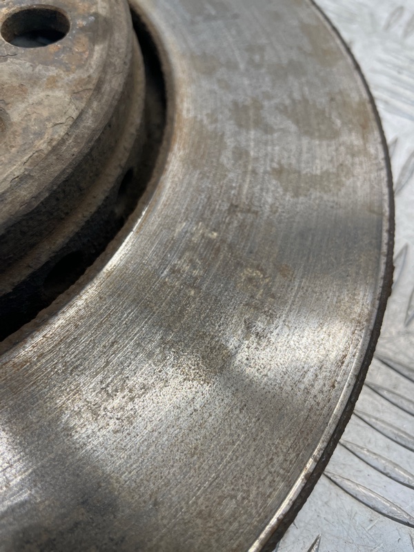 Диск тормозной Renault Latitude 2.0 2013 перед. (б/у)