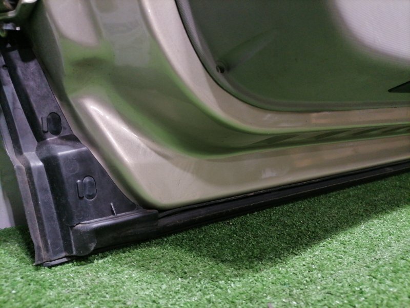 Дверь CITROEN C4 LC TU5JP4 2008 перед. прав. (б/у)