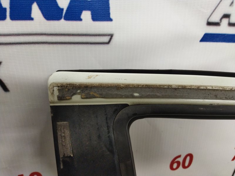 Дверь NISSAN NOTE E11 HR15DE 2005 перед. прав. (б/у)