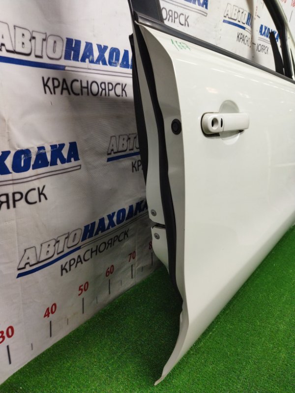 Дверь NISSAN NOTE E11 HR15DE 2005 перед. прав. (б/у)