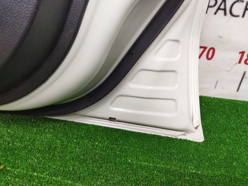 Дверь NISSAN NOTE E11 HR15DE 2005 перед. прав. (б/у)