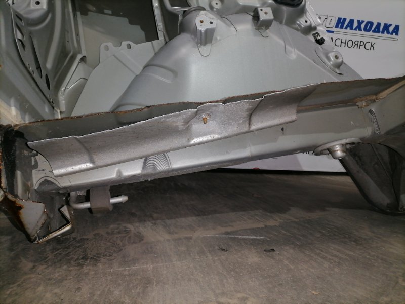 Крыло NISSAN NOTE E11 HR15DE 2005 задн. лев. (б/у)