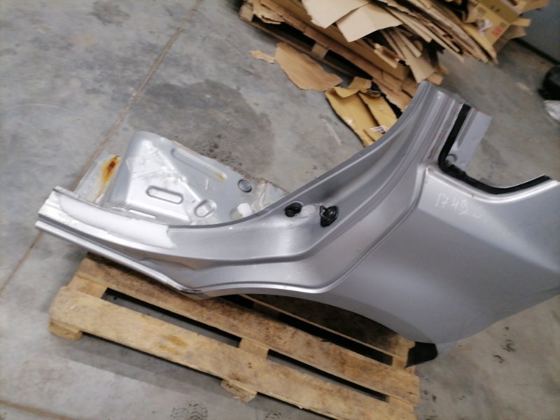 Крыло NISSAN NOTE E11 HR15DE 2005 задн. лев. (б/у)