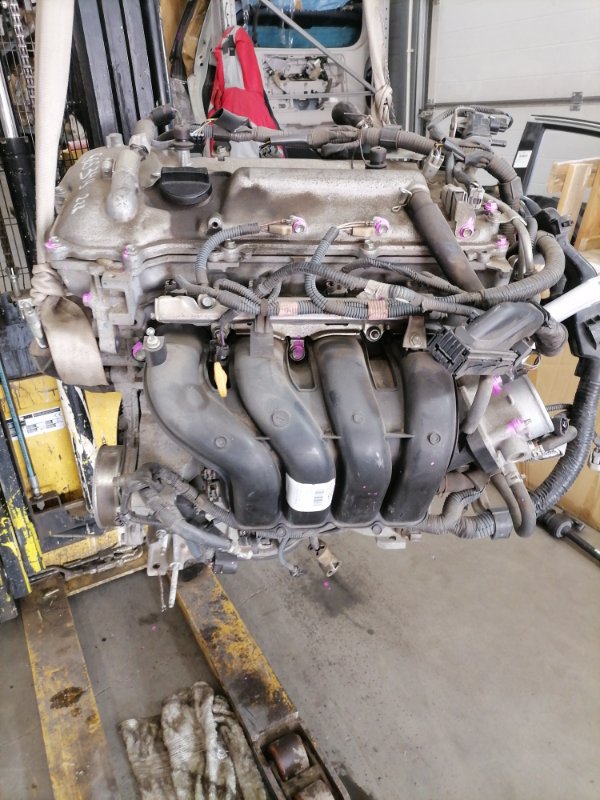 Двигатель TOYOTA PREMIO ZRT260 2ZR-FE 2007 (б/у) Двигатель TOYOTA PREMIO ZRT260 2ZR-FE 2007 (б/у)