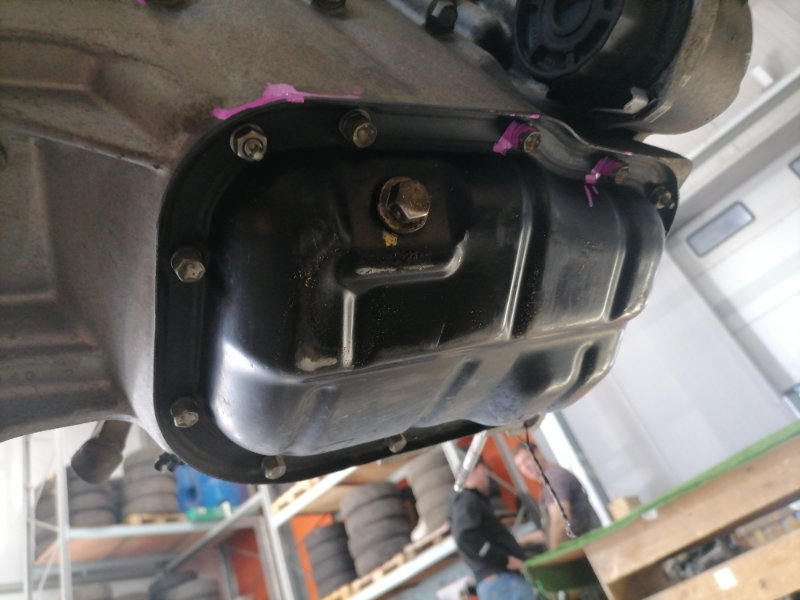 Двигатель TOYOTA PREMIO ZRT260 2ZR-FE 2007 (б/у) Двигатель TOYOTA PREMIO ZRT260 2ZR-FE 2007 (б/у)