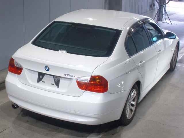 Автомобиль в разбор BMW 3-SERIES 2004-2012 E90 N46B20 Автомобиль в разбор BMW 3-SERIES 2004-2012 E90 N46B20
