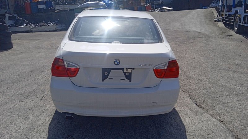Автомобиль в разбор BMW 3-SERIES 2004-2012 E90 N46B20 Автомобиль в разбор BMW 3-SERIES 2004-2012 E90 N46B20