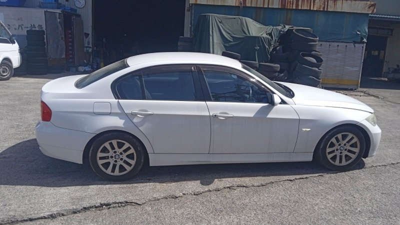 Автомобиль в разбор BMW 3-SERIES 2004-2012 E90 N46B20 Автомобиль в разбор BMW 3-SERIES 2004-2012 E90 N46B20