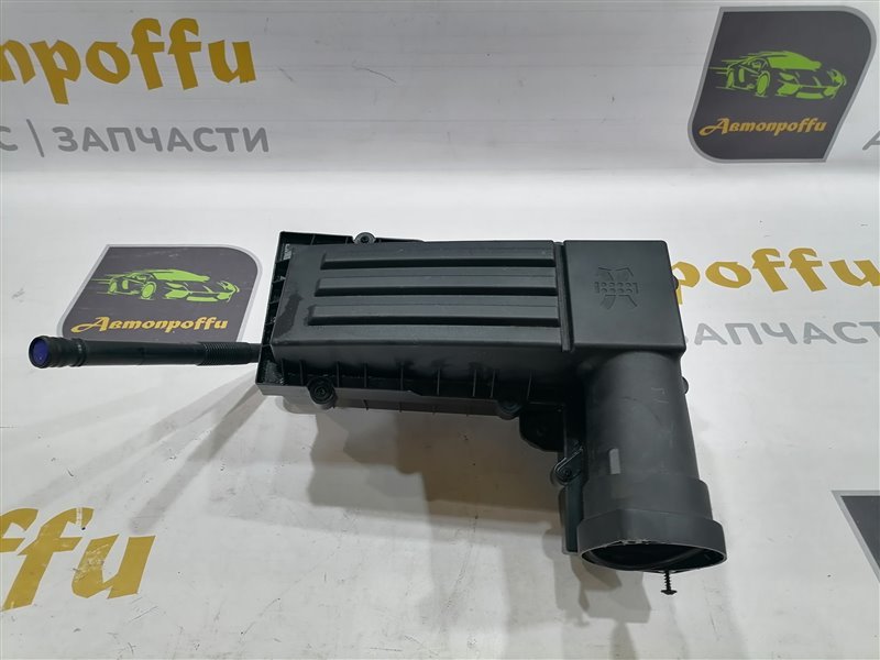 Корпус воздушного фильтра VW Passat B6 2006 Седан 2.0 BVY контрактная