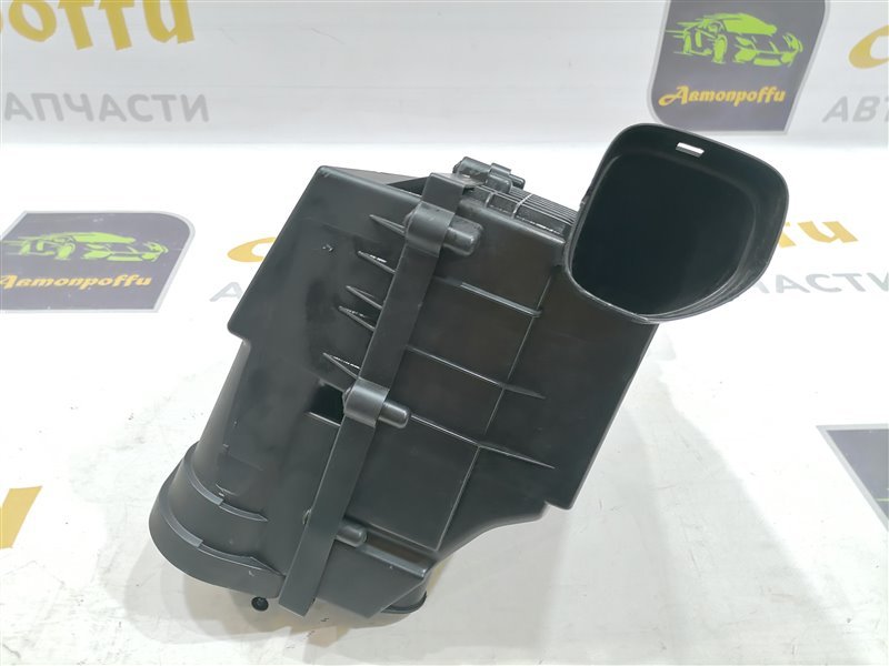 Корпус воздушного фильтра Passat B6 2006 Седан 2.0 BVY