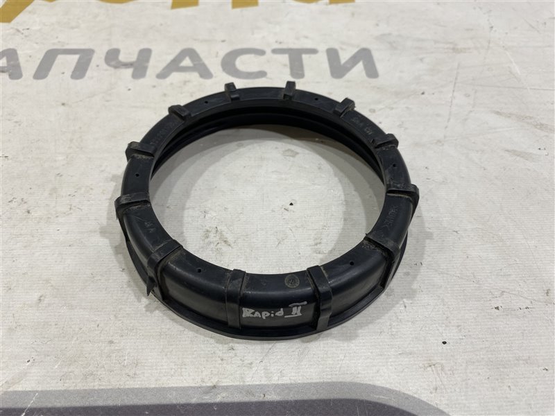 Крышка топливного насоса Skoda Rapid 2 1.6 CWV 2021 (б/у)