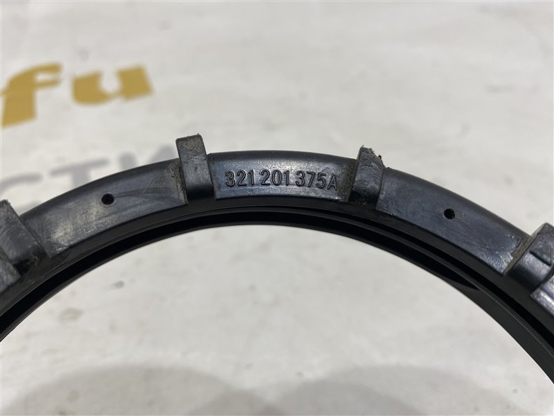 Крышка топливного насоса Skoda Rapid 2 1.6 CWV 2021 (б/у)