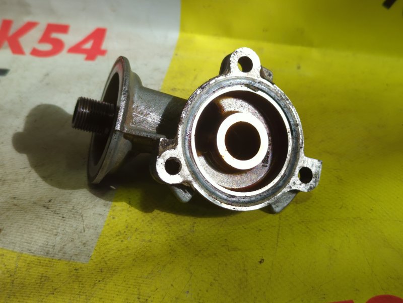 Кронштейн масляного фильтра Ford Fusion CBK FXJB 2005 (б/у)