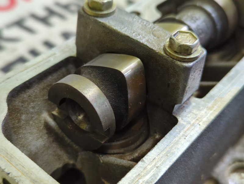 Головка блока цилиндров Ford Fusion CBK FXJB 2005 (б/у)