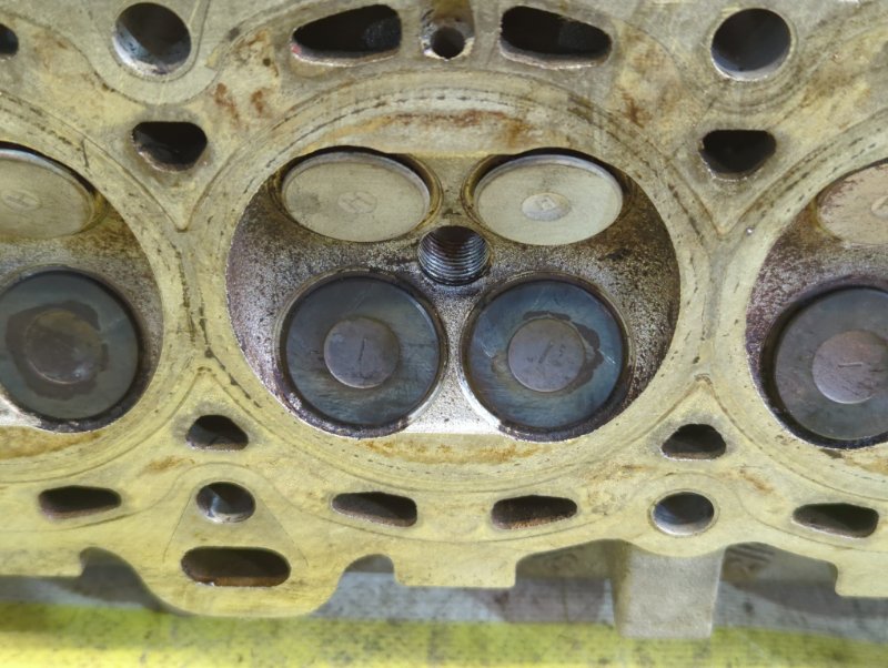 Головка блока цилиндров Ford Fusion CBK FXJB 2005 (б/у)