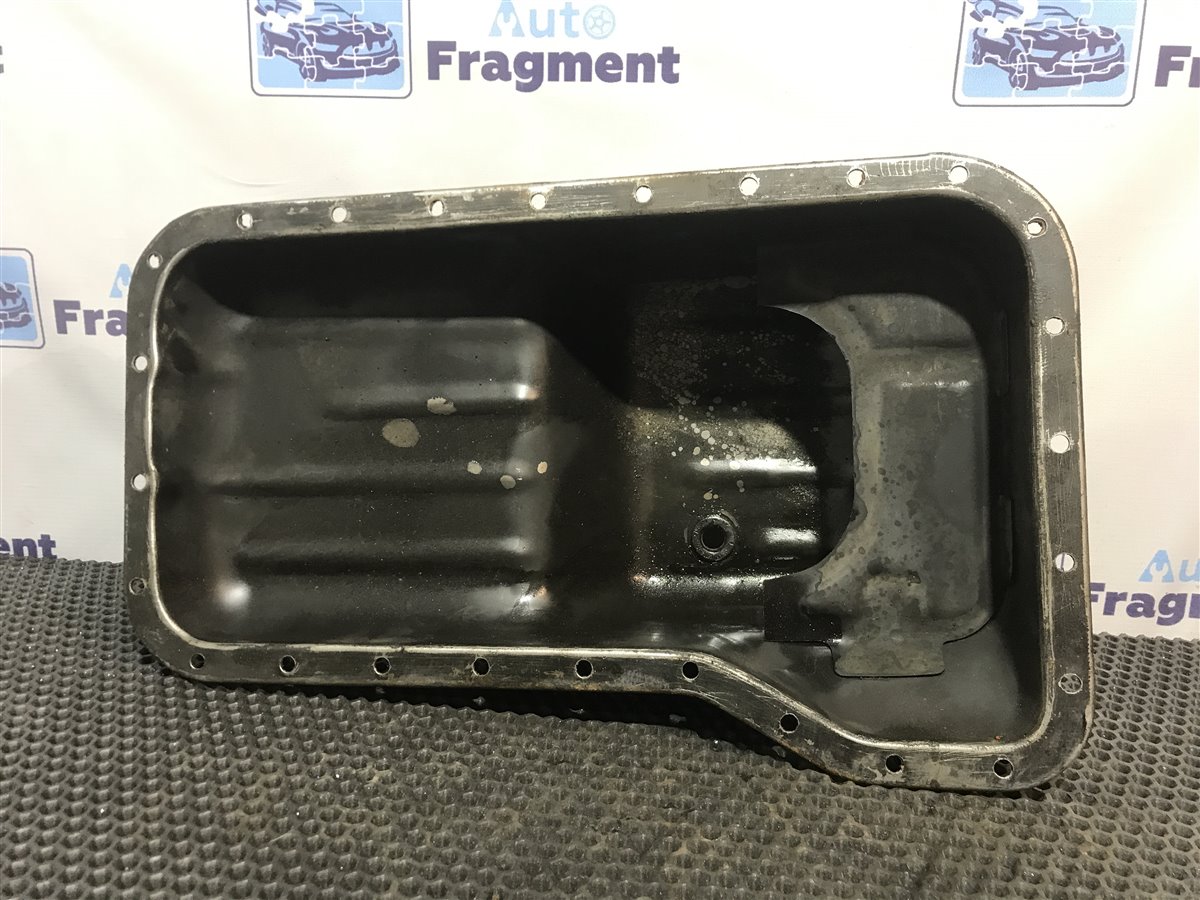 Поддон двигателя Ford Econovan UC 1.4 1989 (б/у)