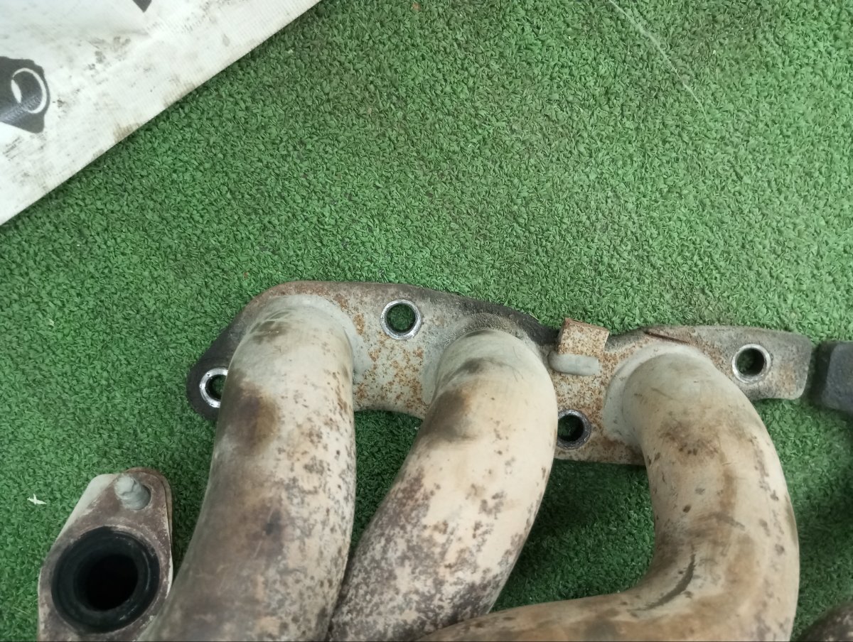 Выпускной коллектор Toyota Brevis JCG11 2JZ-FSE
