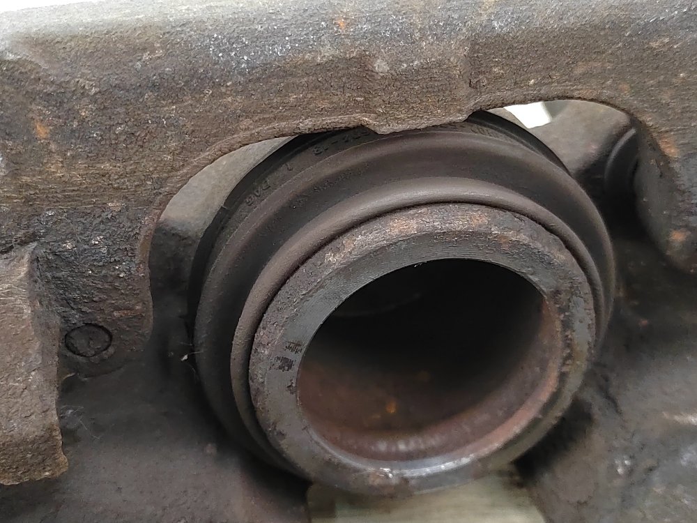 Суппорт тормозной Renault Laguna 3 ХЭТЧБЕК BT0 1.5 DCI K9K780 2008 перед. лев. (б/у) Суппорт тормозной Renault Laguna 3 ХЭТЧБЕК BT0 1.5 DCI K9K780 2008 перед. лев. (б/у)