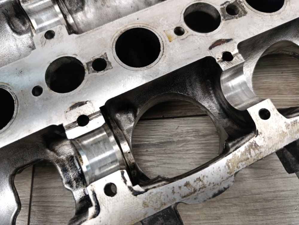 ГБЦ Land Rover Freelander 2 КРОССОВЕР L359 2.2 224DT 2008 (б/у)