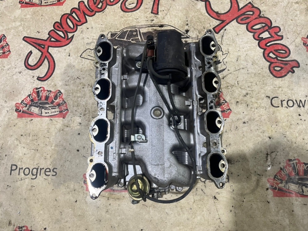 Коллектор впускной Lexus GS400 UZS160 1UZ-FE 1998 (б/у)