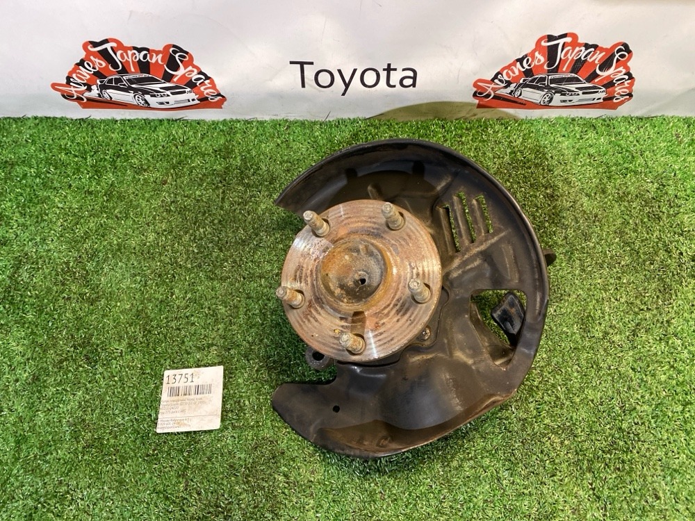 Кулак поворотный Toyota Soarer JZZ30 2JZ-GE 1998 перед. прав. (б/у)