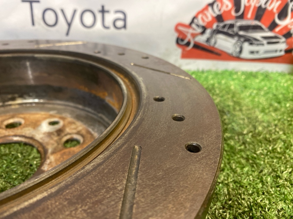 Тормозные диски Lexus IS300 JCE10 2002 задн. (б/у)